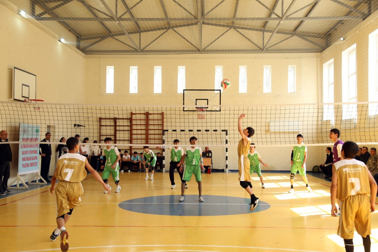 Daşkəsən şəhidlərinin xatirəsinə həsr olunan voleybol birinciliyi keçirildi - FOTOLAR